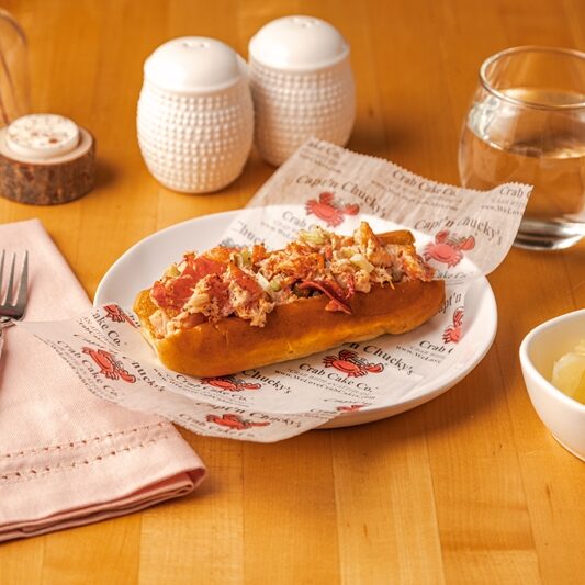 Captn Chuckys Lobster Roll